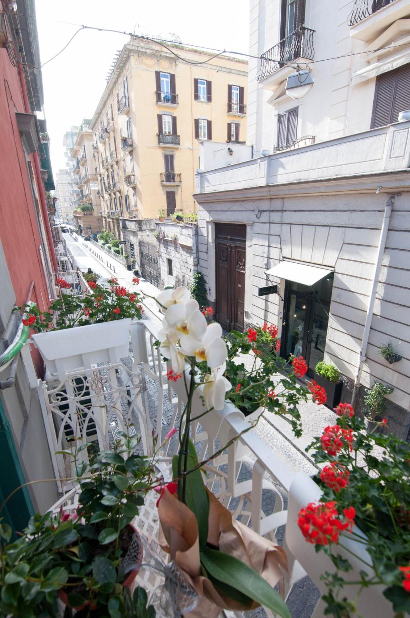Relais Bijoux Napoli Hotell Exteriör bild
