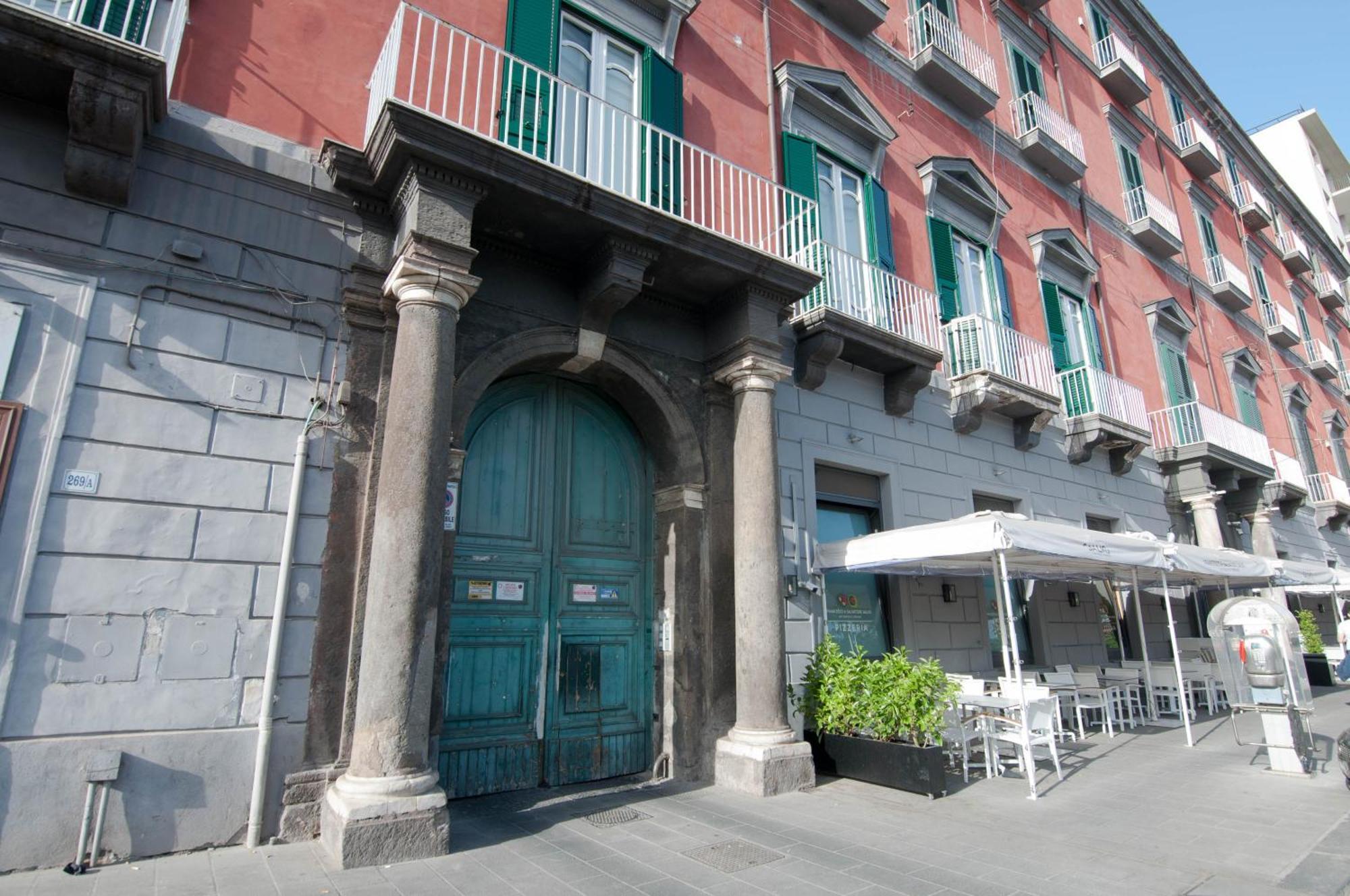 Relais Bijoux Napoli Hotell Exteriör bild
