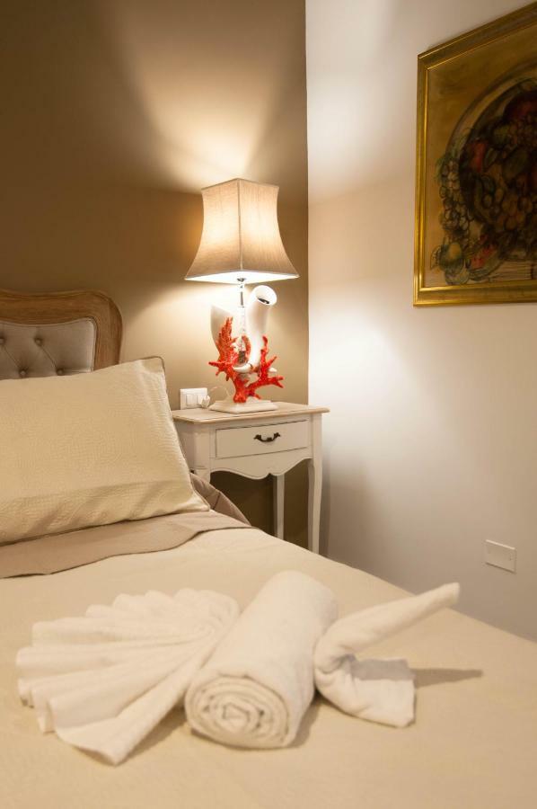 Relais Bijoux Napoli Hotell Exteriör bild